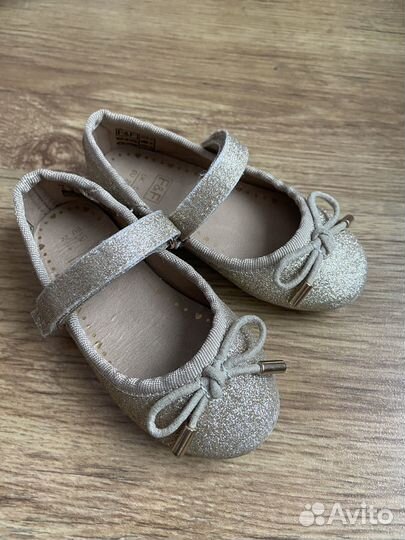 Туфли для девочки 22 размер
