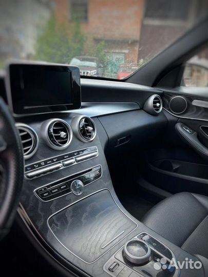 Аренда Mercedes с водителем