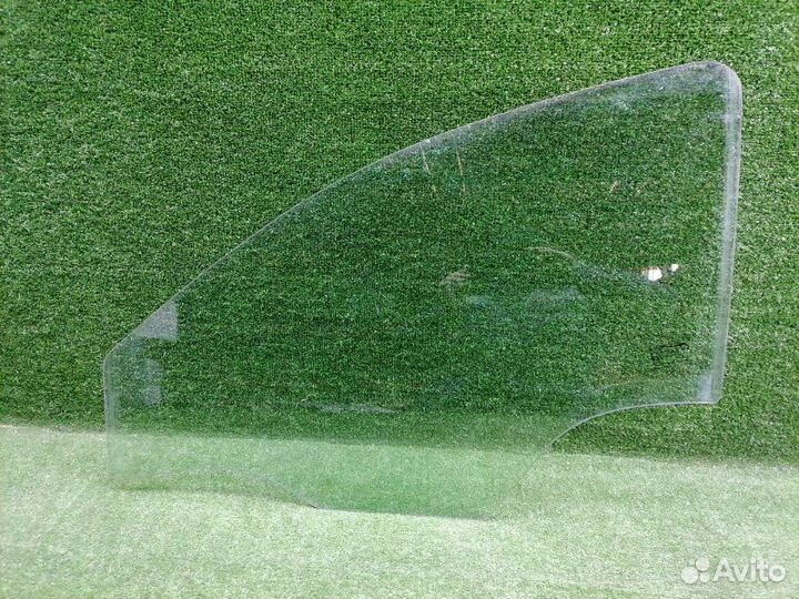 Стекло двери переднее левое Chevrolet Cobalt