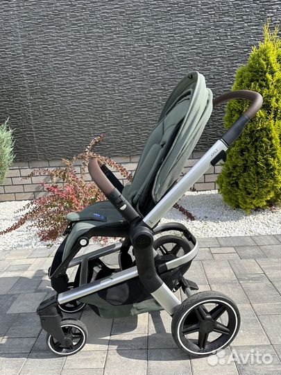 Прогулочная коляска joolz Hub +