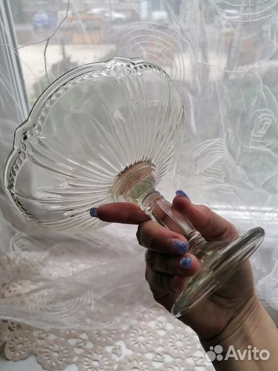 Фруктовница, ваза на ножке Ранние Советы