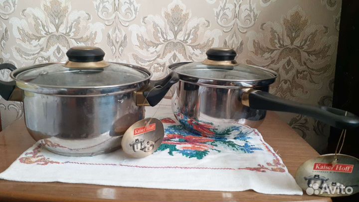 Кастрюля и кастрюля-ковш новые с крышками