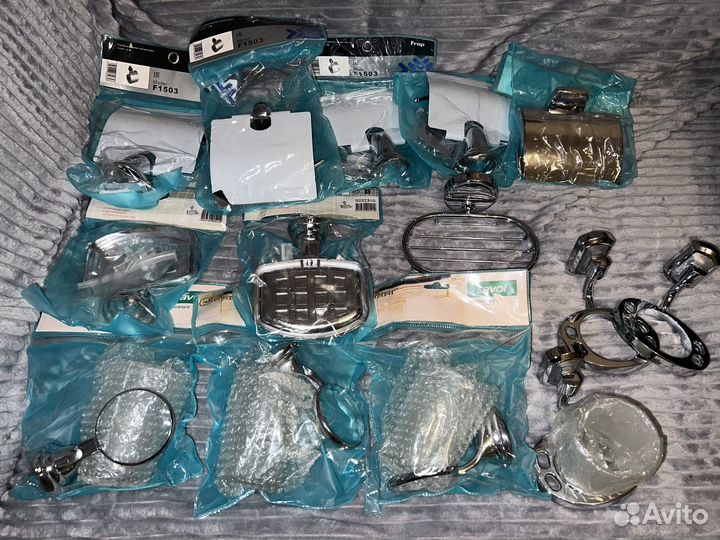 Аксессуары для ванной комнаты