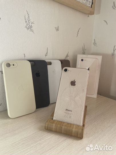 iPhone 8, 64 ГБ