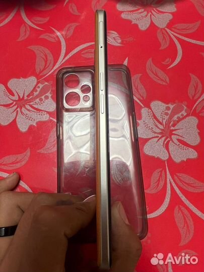 Телефон realme 9 4G
