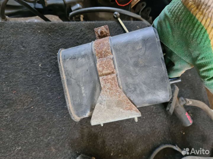 Абсорбер Fiat Doblo 2012