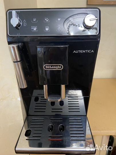 Кофемашина delonghi autentica