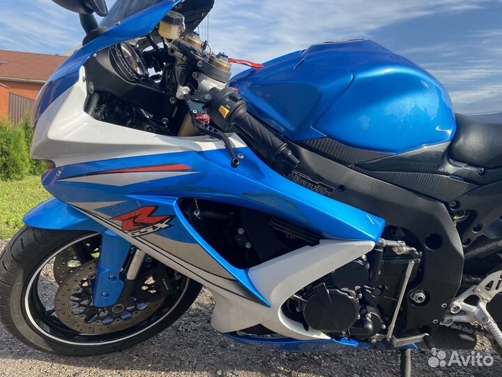 Suzuki gsx-r 600 k8