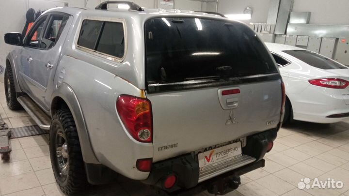 Mitsubishi L200 2.5 AT, 2012, 234 947 км