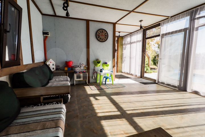 Дом 184 м² на участке 16 сот.