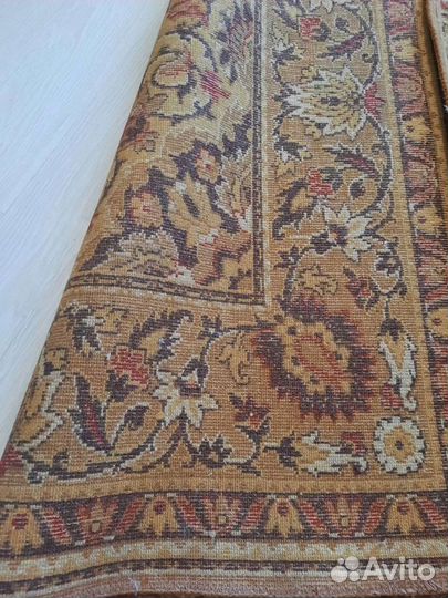 Ковер шерстяной