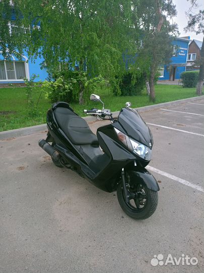 Suzuki Skywave 400