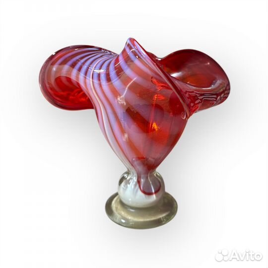 Конфетница цветное стекло СССР, Красный май