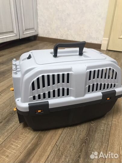 Переноска для животных пластиковая