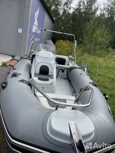 Катер Буревесник B430HL