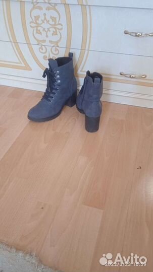 Ботинки женские