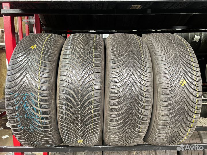 Michelin Alpin 5 215/65 R16 98H