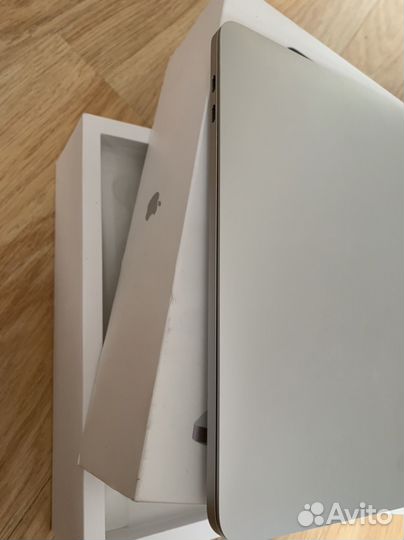 Apple macbook pro m1 8 256
