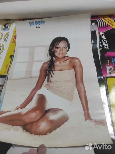 Алсу (Alsu), Шакира (Shakira) плакаты постеры