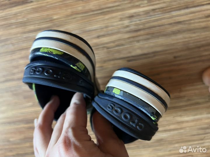 Сандалии crocs c8
