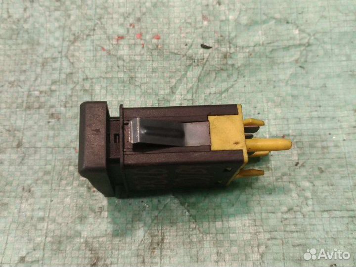 Кнопка птф Audi 80 B4