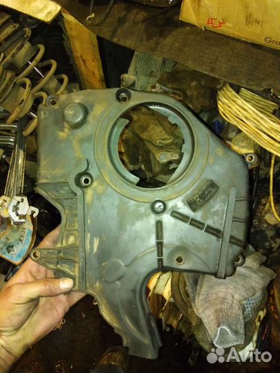 Крышка грм Галант 8 USA 2.4 4g64