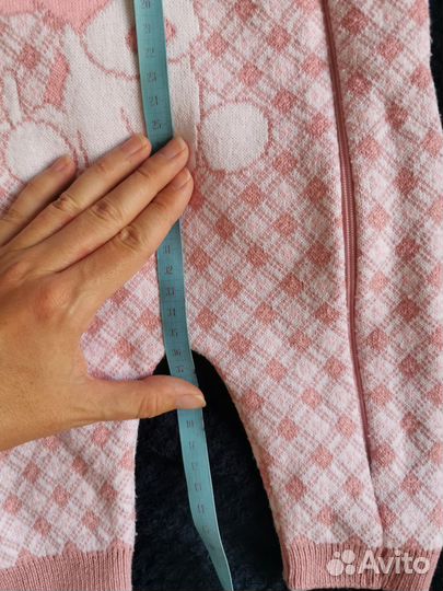 Детский вязаный комбинезон. Шапочка в подарок