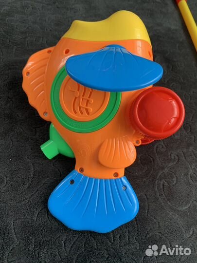 Игрушка Рыба каталка