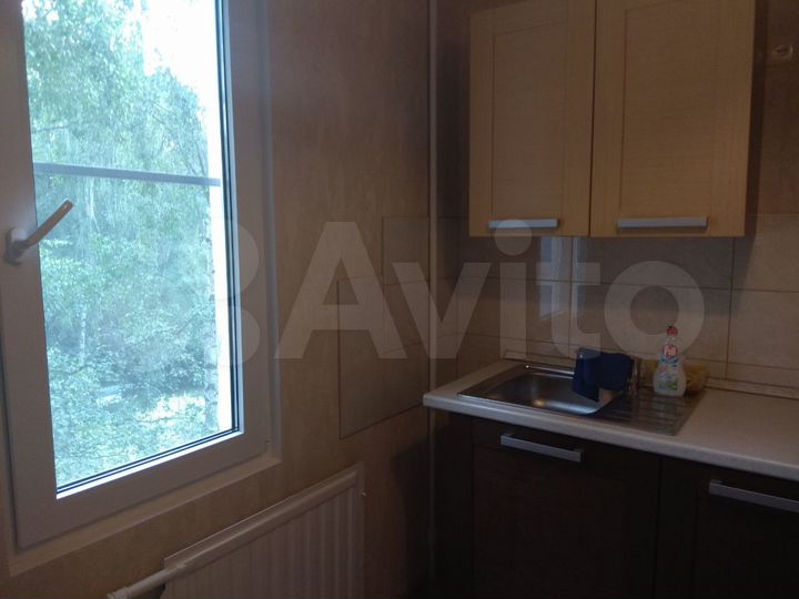 3-к. квартира, 43 м², 4/5 эт.