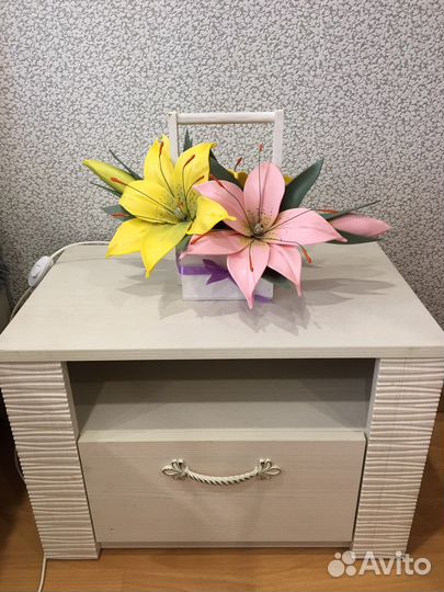 Свельник лилии из изолона, ручная работа