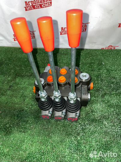 Распределитель Р-40 на 3 секции