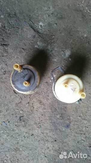 Бачок гур Деу Нексия