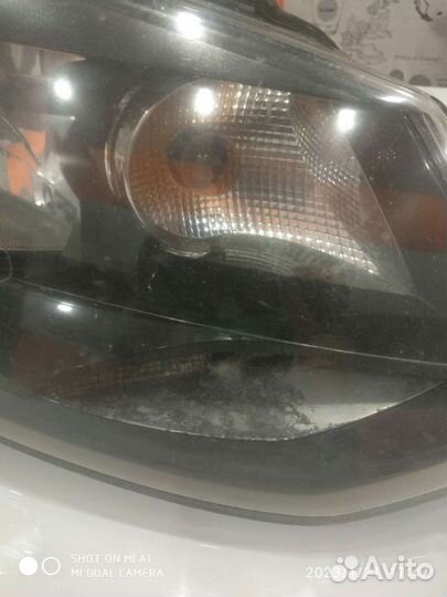 Фара правая на Volkswagen Polo 5 дорест