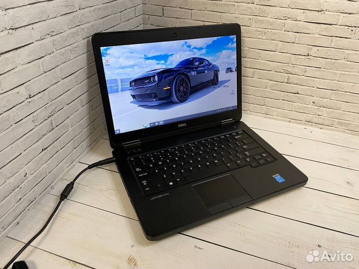 Мощный ноутбук Dell i5/ SSD + HDD / 8 Gb