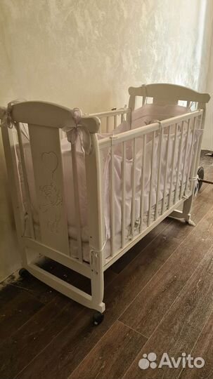 Кроватка детская+содержимое к ней