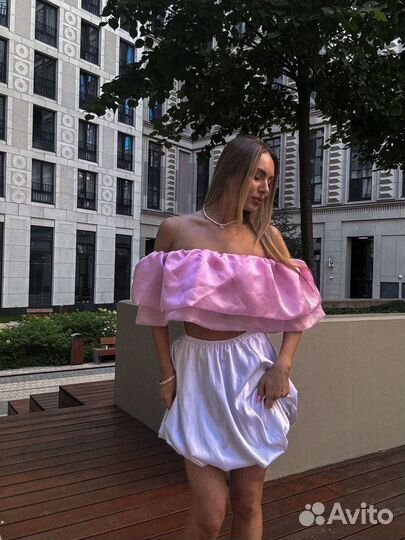 Нарядный топ из органзы