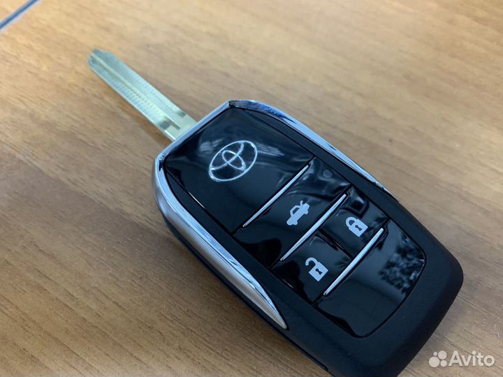 Корпус выкидного ключа Тойота хайландер (toyota )