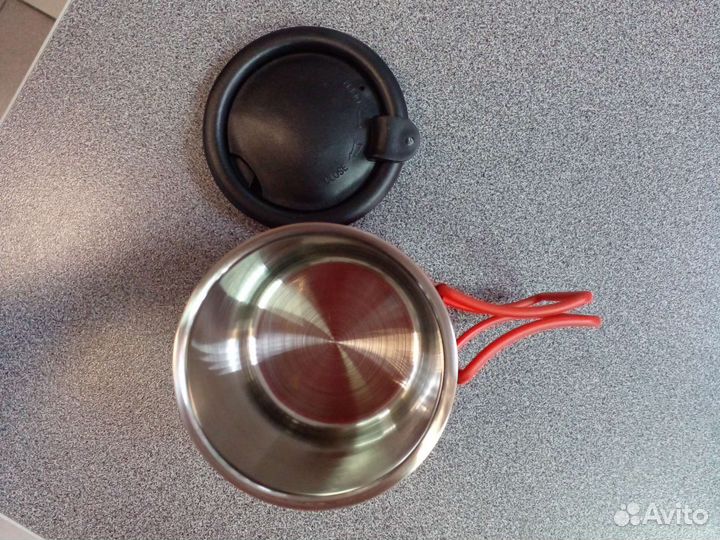 Термокружка Tramp красная