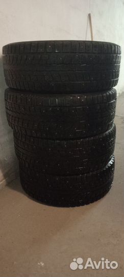 Dunlop SP Winter Ice 01 225/55 R18 98