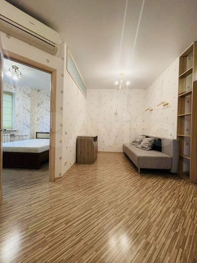 2-к. квартира, 40 м², 21/24 эт.