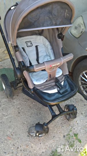 Коляска маневренная,надежная,съемная