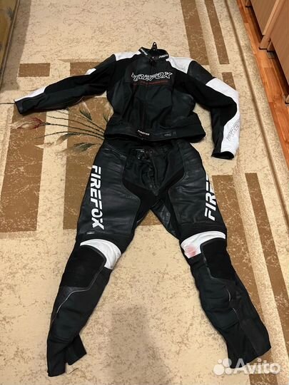 Мотокомбинезон
