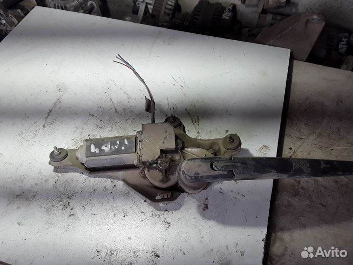 Тойота рав4 2004г моторчик стеклоочистителя