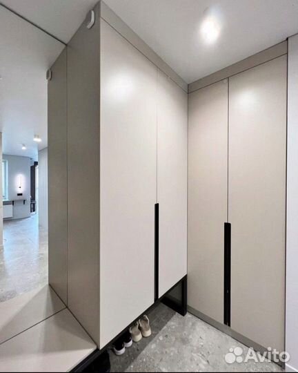 Шкаф в прихожую