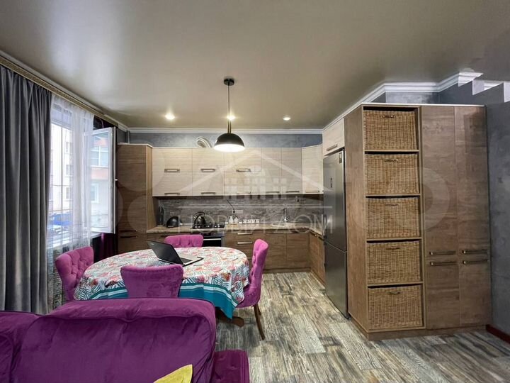 3-к. квартира, 88 м², 1/8 эт.