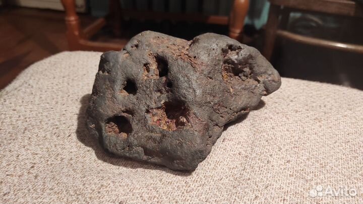 Метеорит (железо-каменный)