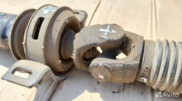 Кардан Toyota Hilux 8 оригинал 37100-0KG80