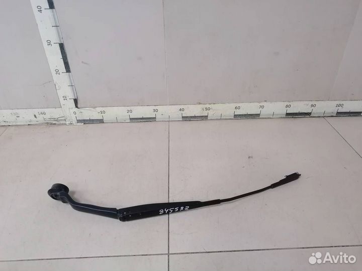 Поводок стеклоочистителя передний левый Ford Kuga