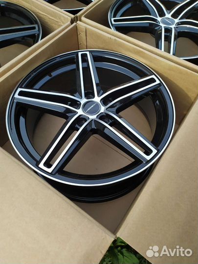 Диски Vossen 5*114,3 R18