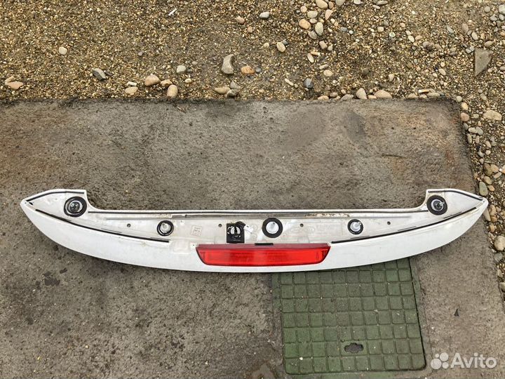 Спойлер крышки багажника Кия Соренто 2 XM LM